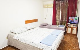 Center - Basic Flat - 10 Min To The Beach